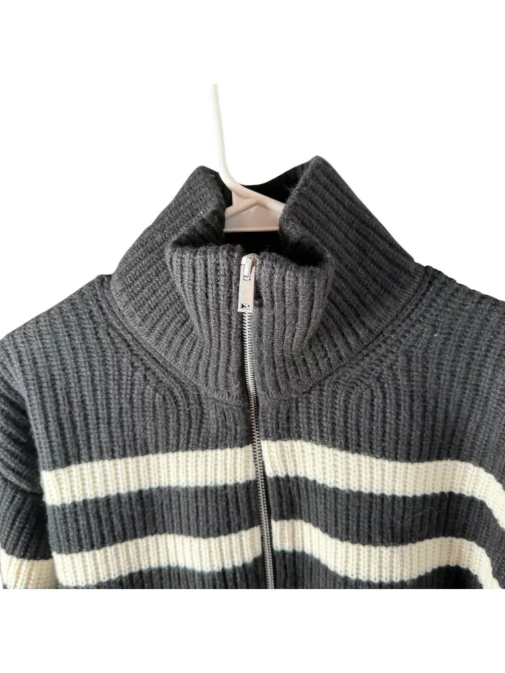 Everlane The Half-Zip Sweater in Luxe Merino Women's Size Small Black White NWT! - Picture 5 of 6